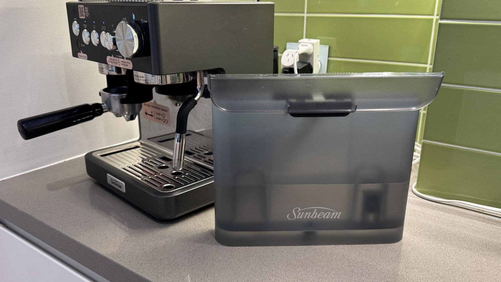 Sunbeam Origins Sense espresso machine: an affordable bean-to-cup espresso machine with a nifty milk steaming trick