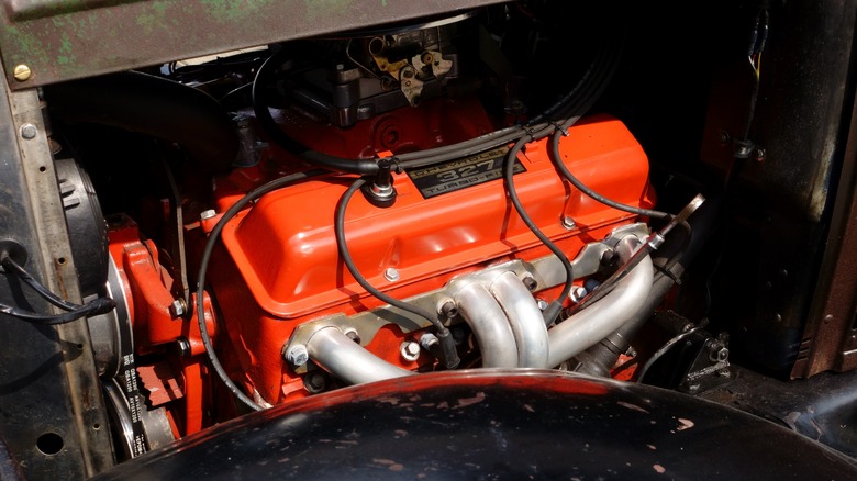 The History Behind The Chevy 327 Engine’s ‘Mighty Mouse’ Nickname