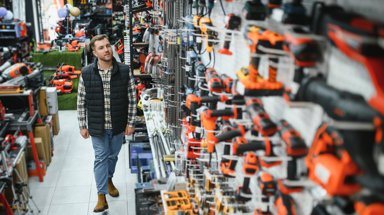 What Exactly Does Lifetime Warranty Mean For Your Tools?
