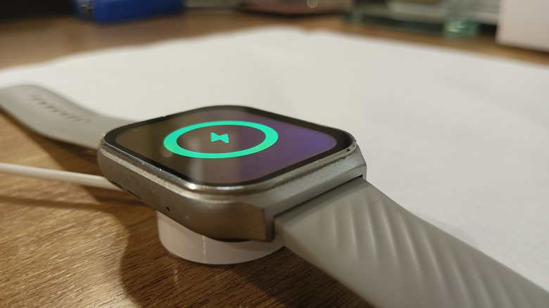 How To Charge An Apple Watch If You Don’t Have An Apple Charger