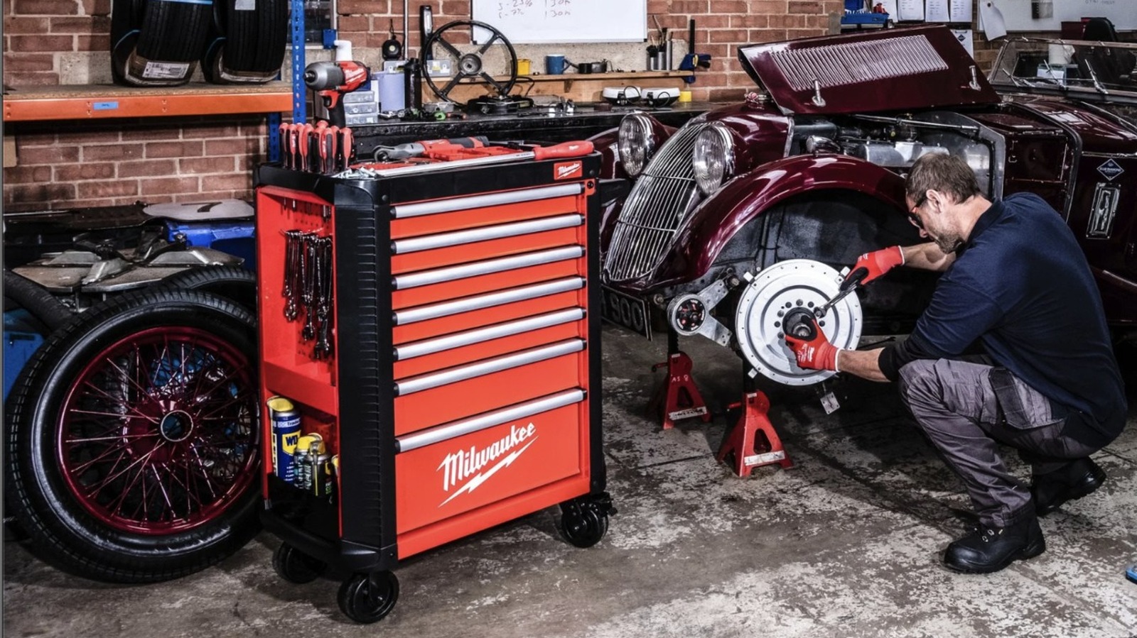 Milwaukee 234-Piece Master Tool Chest: Here’s Everything That’s Included
