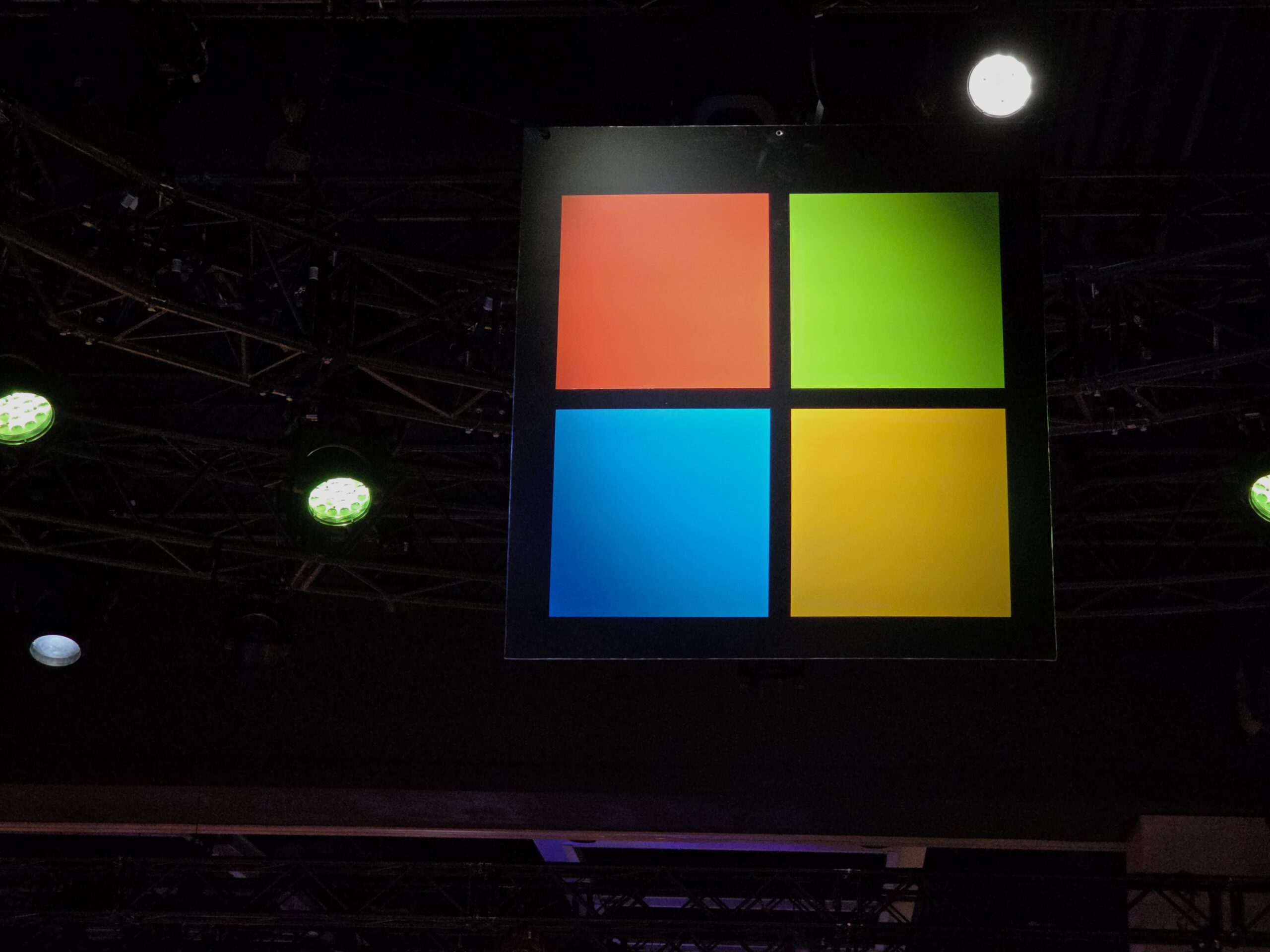 Microsoft contains SharePoint security wildfire, but questions linger about on-premises software
