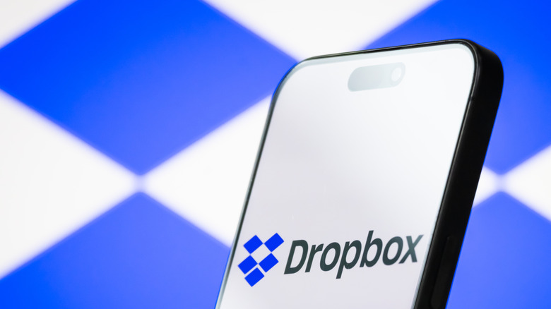 Dropbox Is Deleting Saved Passwords Soon, Here’s How To Save Yours