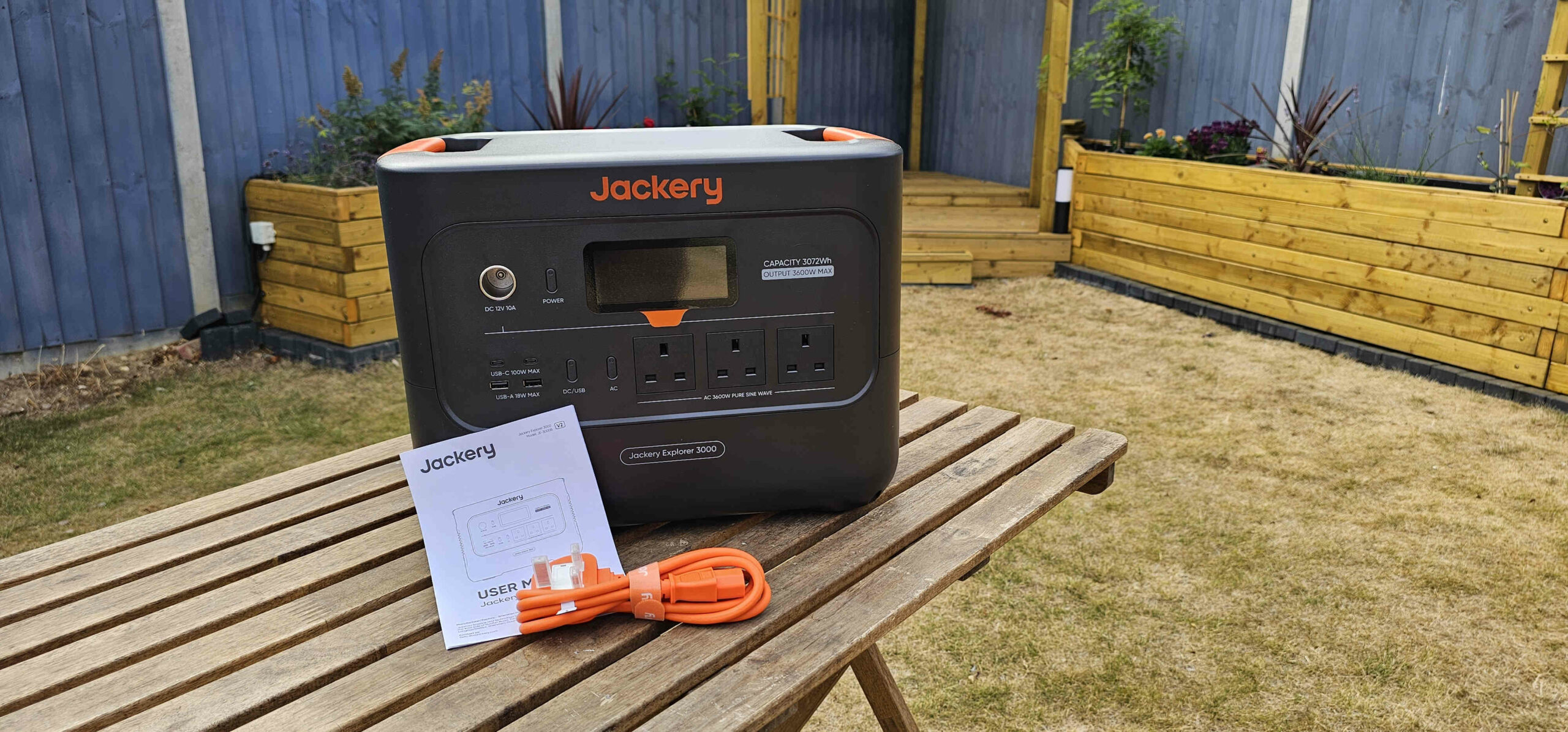 Jackery Explorer 3000 v2 portable power station review