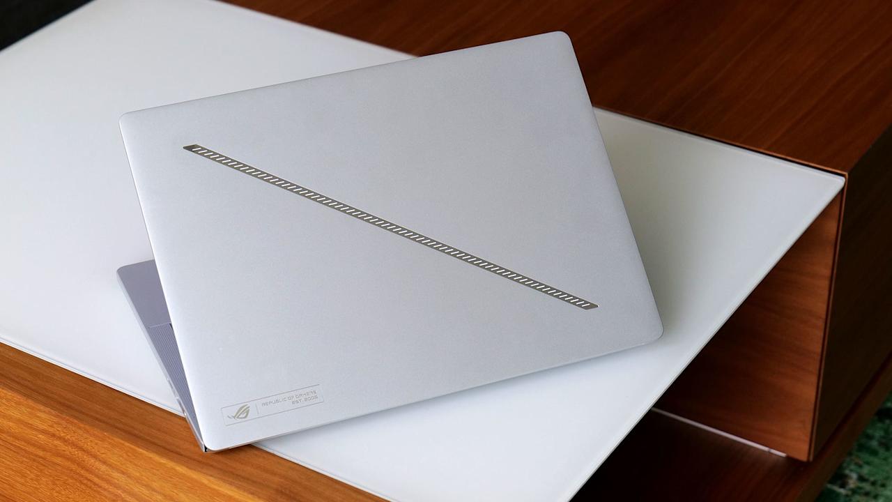The best laptops for gaming and schoolwork in 2025