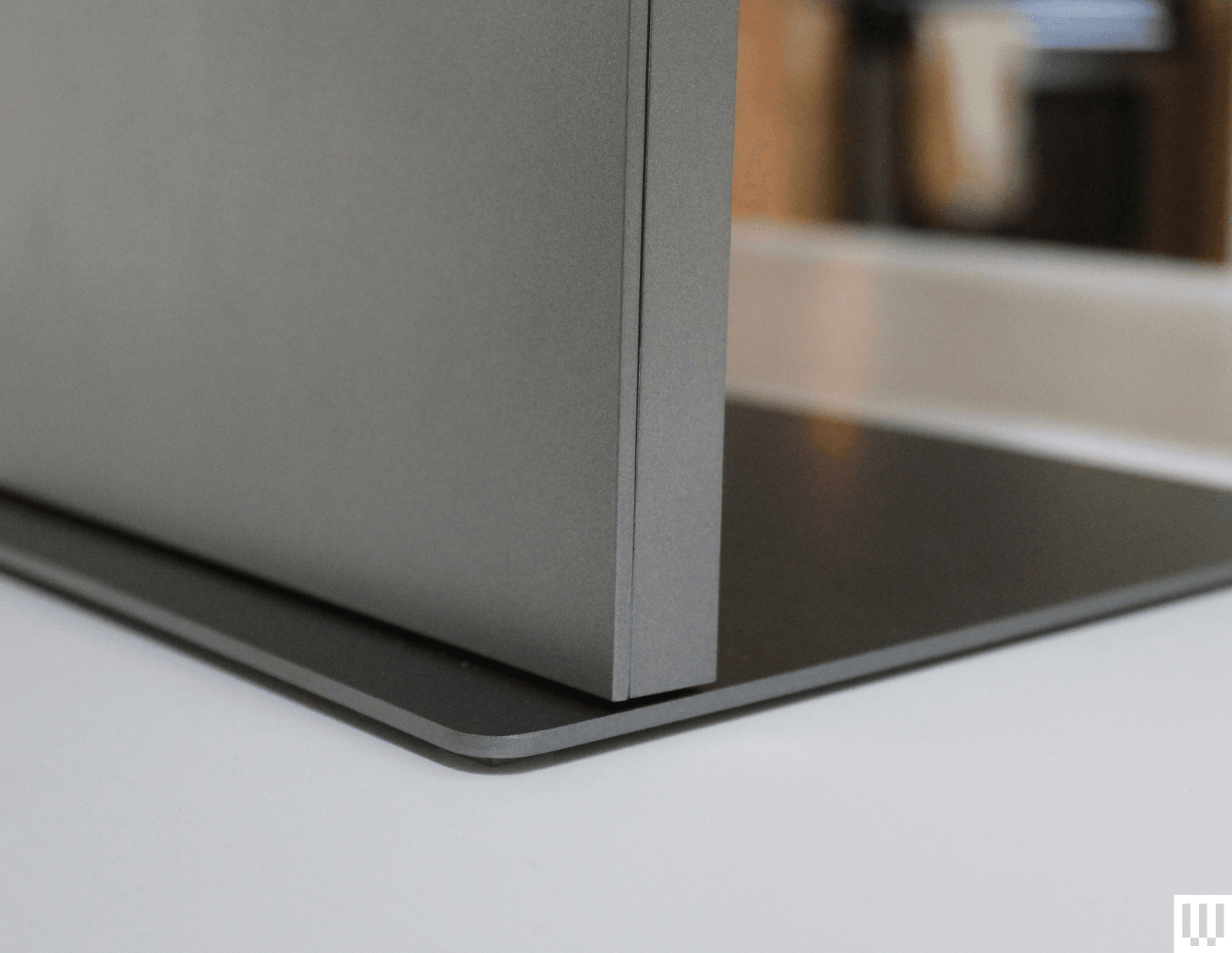 Samsung Smart Monitor M9 M90SF Review: The 4K OLED Hybrid