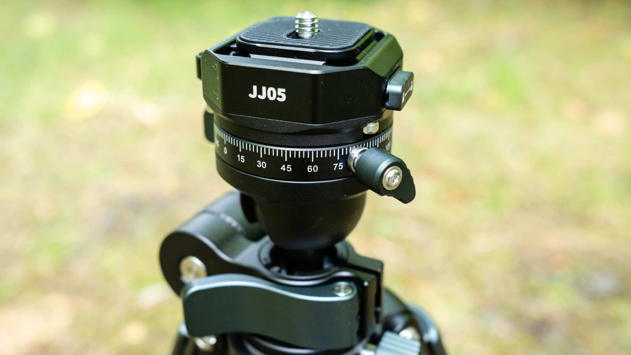 Ulanzi GlideGo Travel Tripod and the GlideGo Video Tripod review: unique features