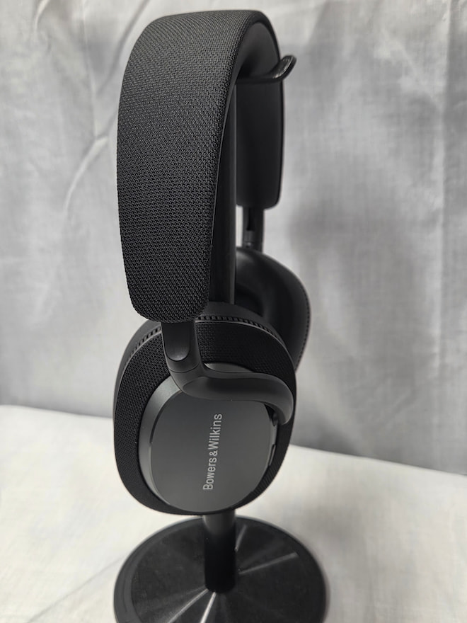 Bowers & Wilkins Px7 S3 Wireless Headphones Review: Superior Sound and Build with Improved ANC