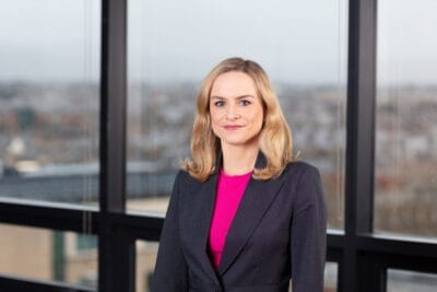 Global Venture Capital investment in Generative AI surges to $49.2 billion in first half of 2025 – EY Ireland