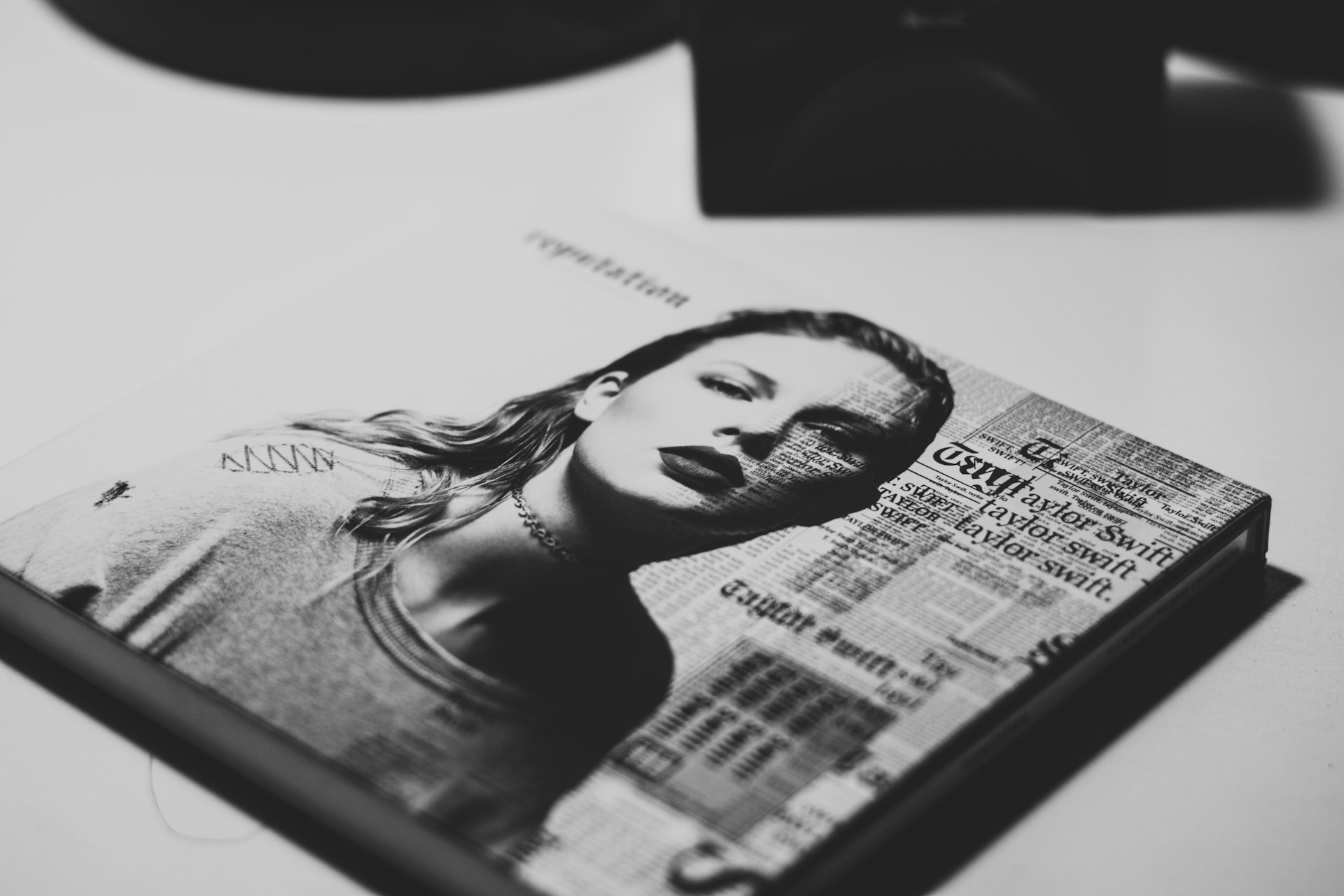 Grok Spicy Mode Creates Nude Taylor Swift Videos From Concert Prompts
