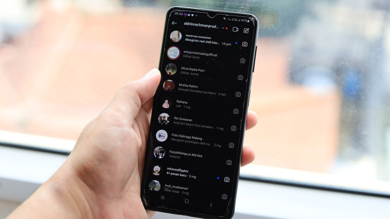 Does Instagram Send Notifications When You Screenshot? Here’s What You Should Know
