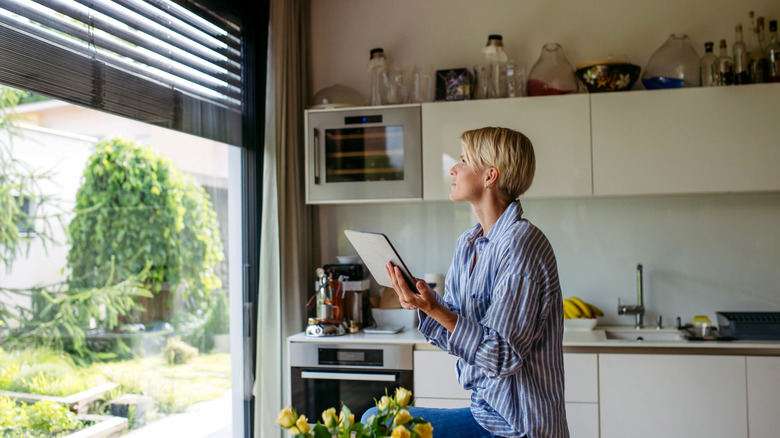 Do Smart Homes Use A Lot Of Electricity Or Do They Actually Save Energy?