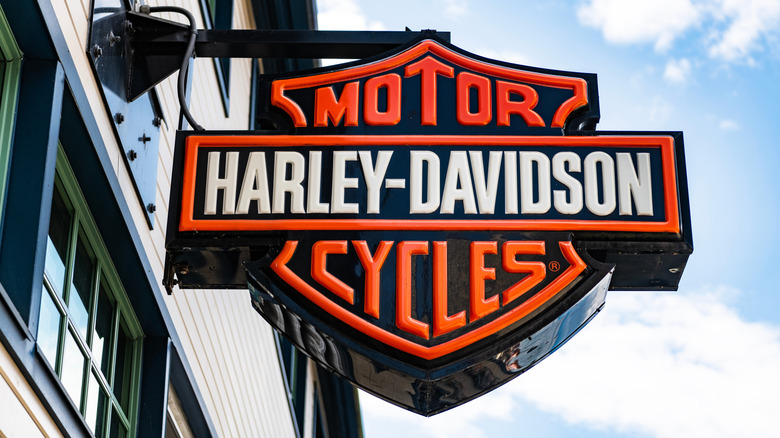 Why Are Some Harley-Davidson Rear Shock Absorbers Failing & How Dangerous Is The Issue?