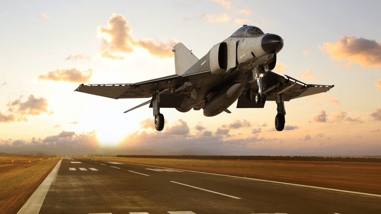 The Strongest Sonic Boom Ever Recorded Was Produced By This Iconic Fighter Jet