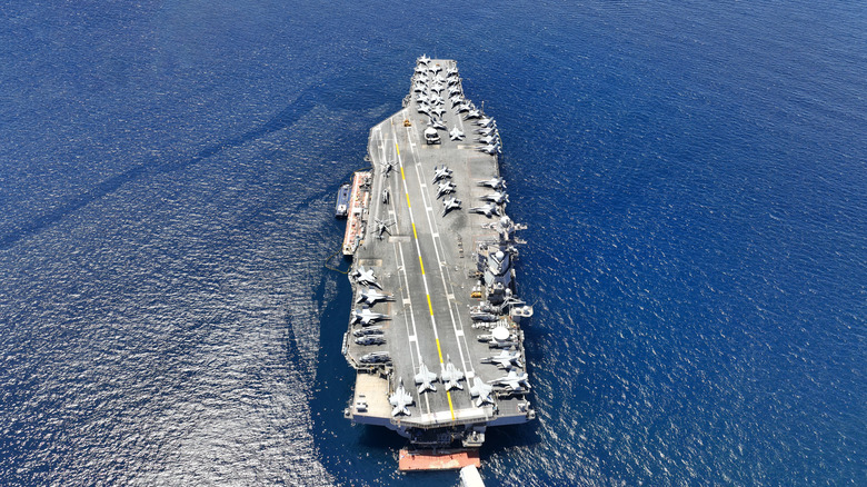Which American Aircraft Carriers Have Electromagnetic Catapults?