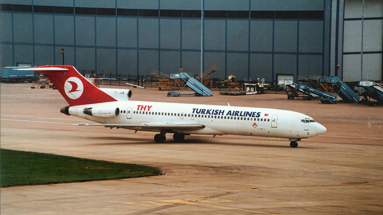 What Makes The Boeing 727 One Of The Most Difficult Commercial Planes To Fly