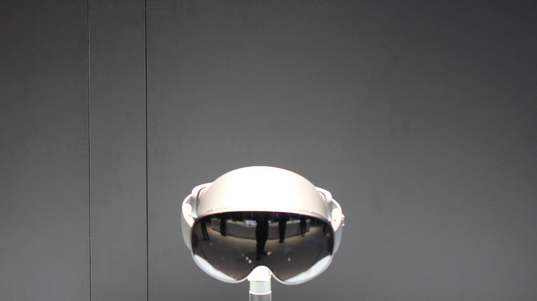 Samsung Is Reportedly Preparing Its Own AI-Powered Smart Glasses For Late 2026