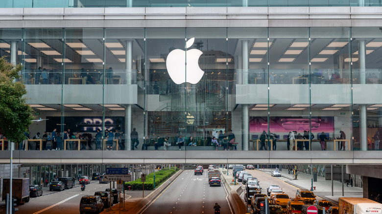 iPhone 18 Air Might Be Apple’s Cheapest New iPhone In The Second Half Of 2026