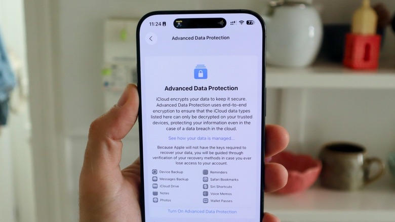 UK Reportedly Backs Off Plan To Force Apple To Unlock Encrypted iCloud Data
