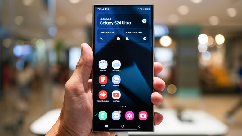 Why There’s A Green Dot On Your Android Phone’s Screen (And How To Turn It Off)