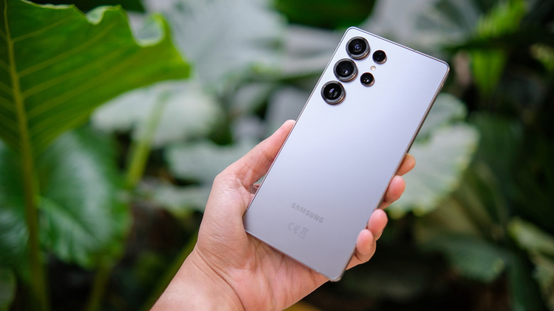 Galaxy S26 Ultra Might Finally Get The Design You’ve Always Wanted