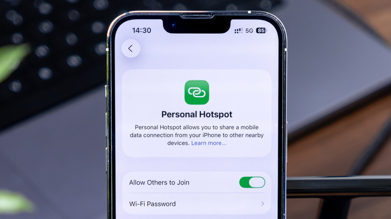 You Can Check Who Is Connected To Your iPhone’s Hotspot: Here’s How
