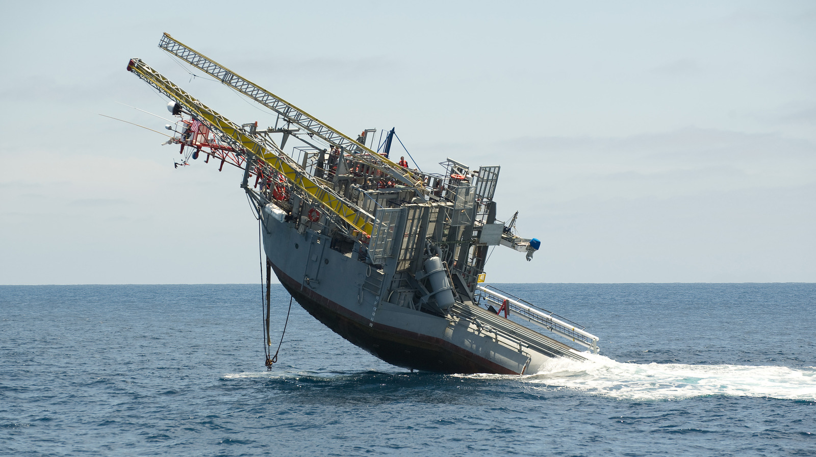 Here’s How This Strange Ship Can Flip From Horizontal To Vertical At Sea