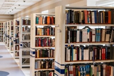 Longford Library Services expand their digital magazine collection with free access to Libby reading app
