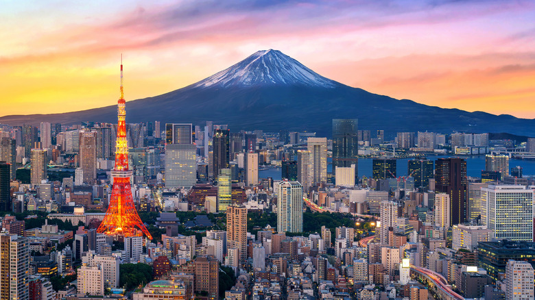 Japanese Government Used An AI Video To Show How A Mount Fuji Eruption Would Disrupt Life In Tokyo﻿
