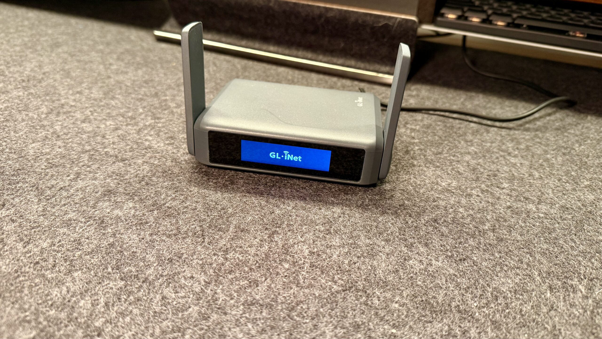 GL.iNet Slate 7 portable router review