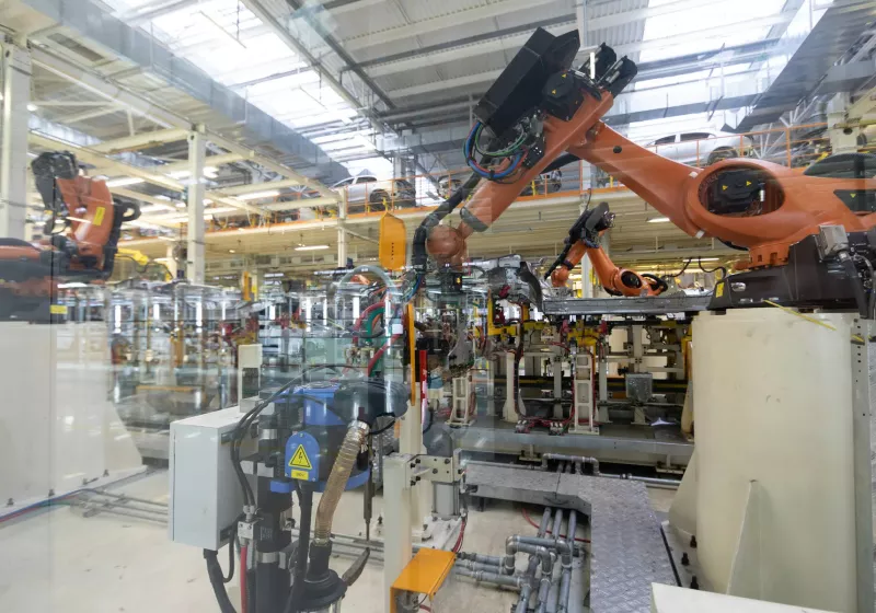 China now home to half the world's industrial robots as the US falls further behind