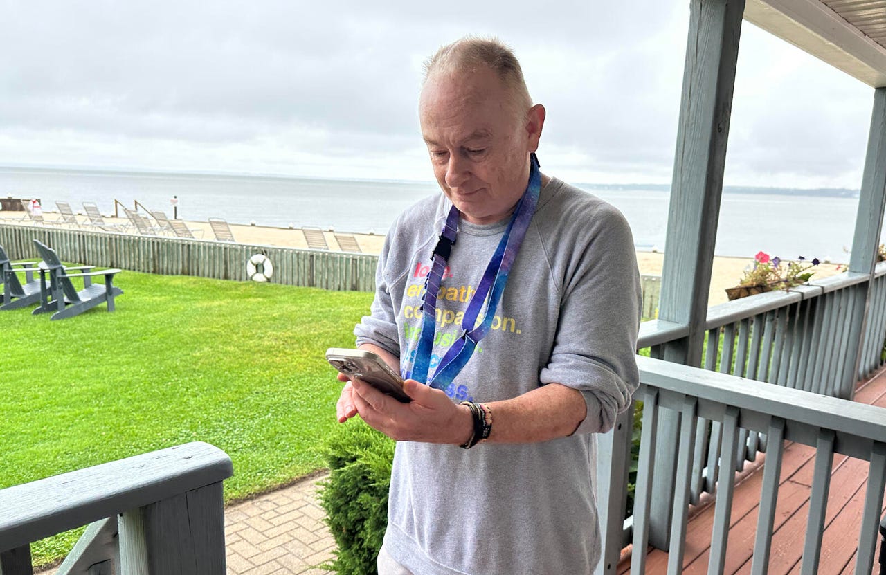 Traveling soon? 5 simple ways I thwart phone thieves – and you can too