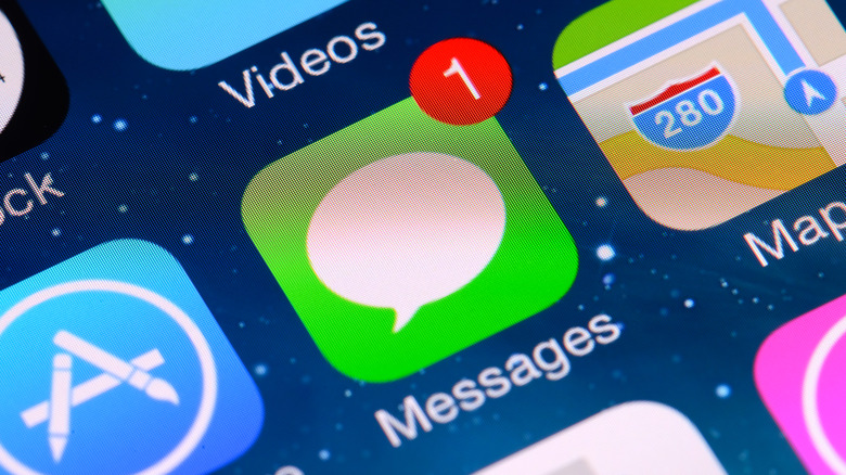 How To Stop Contacts From Changing Your Messages Backgrounds In iOS 26