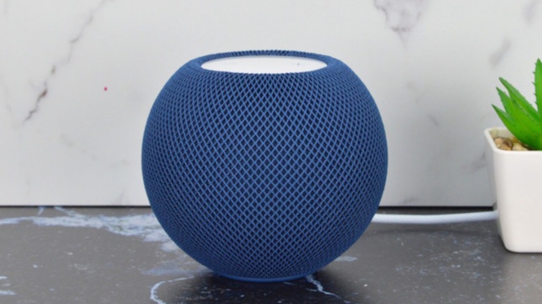 Google’s New Gemini Smart Speaker Shows Just How Crippled Apple’s HomePod Is