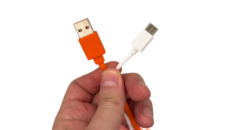What Does ‘USB’ Actually Mean? Here’s What It Stands For
