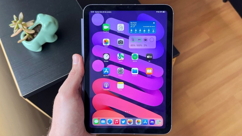 A New iPad Mini Is Coming, But Apple May Have Trouble Justifying It